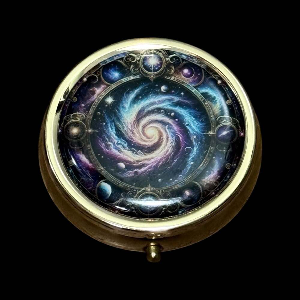 Cute Cosmic Portable Round Metal Pill Organizer Case